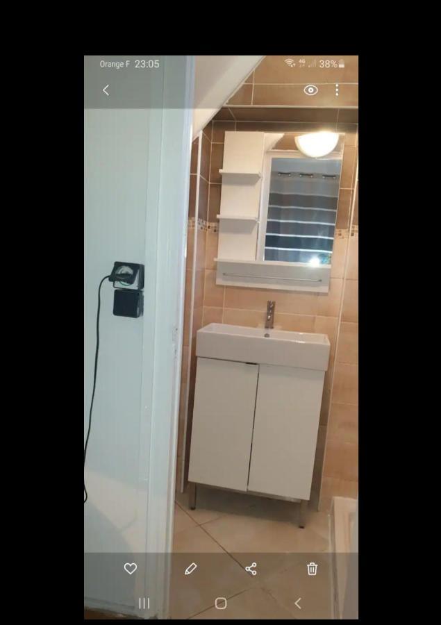 Appartement Chaleureux A 35Mn De Paris Corbeil-Essonnes Eksteriør bilde